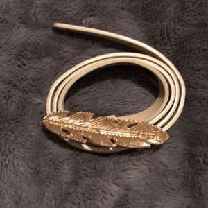 Feather belt